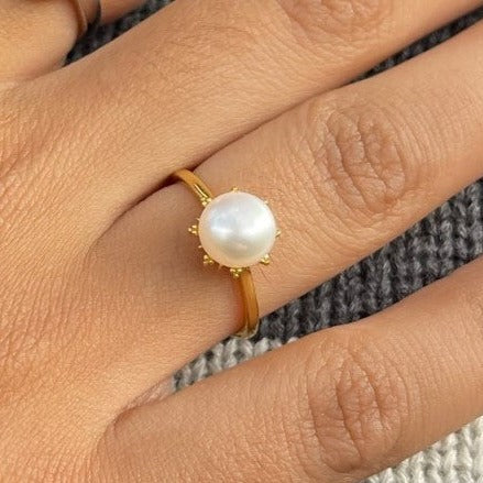 Chandrila Off White Pearl Diamond Ring Online Jewellery Shopping India |  Yellow Gold 14K | Candere by Kalyan Jewellers